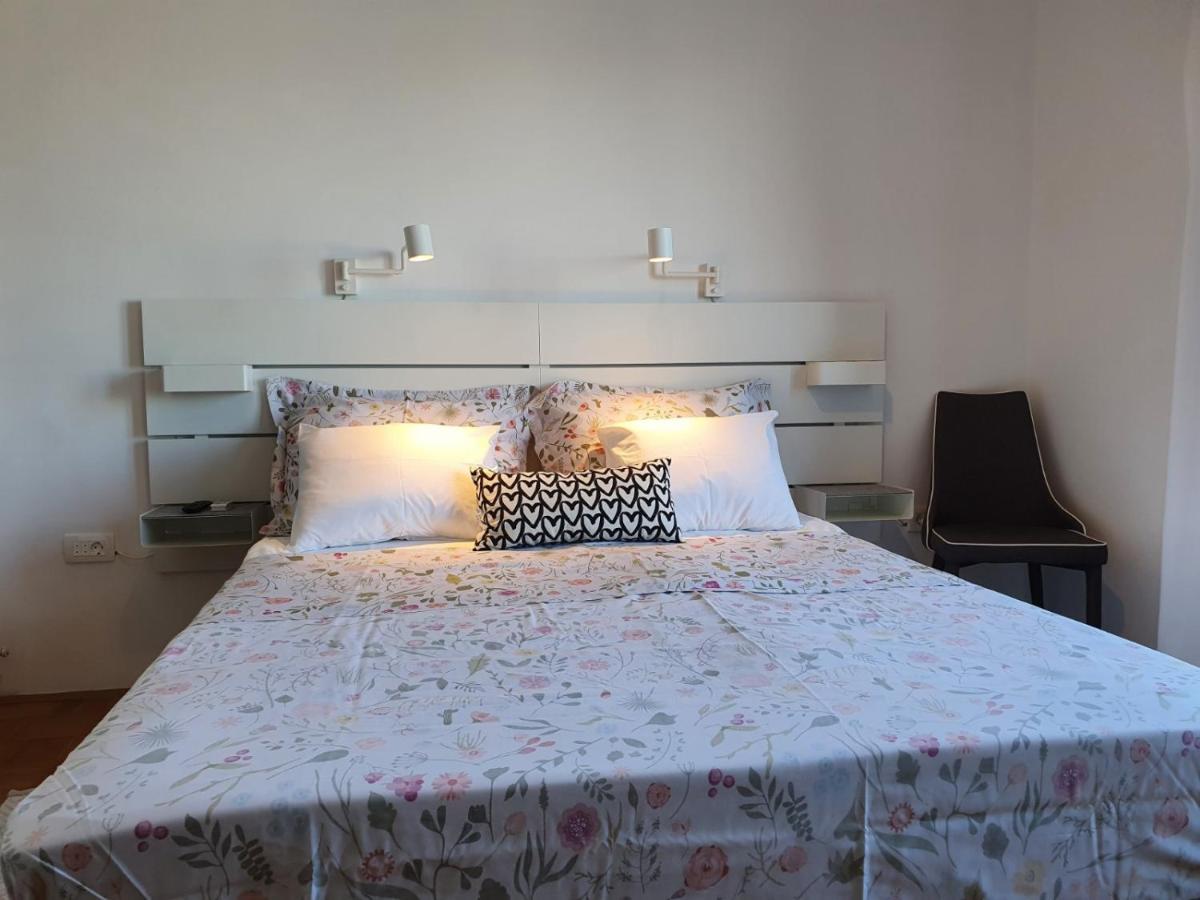 Room Novakovic Biograd Na Moru Esterno foto