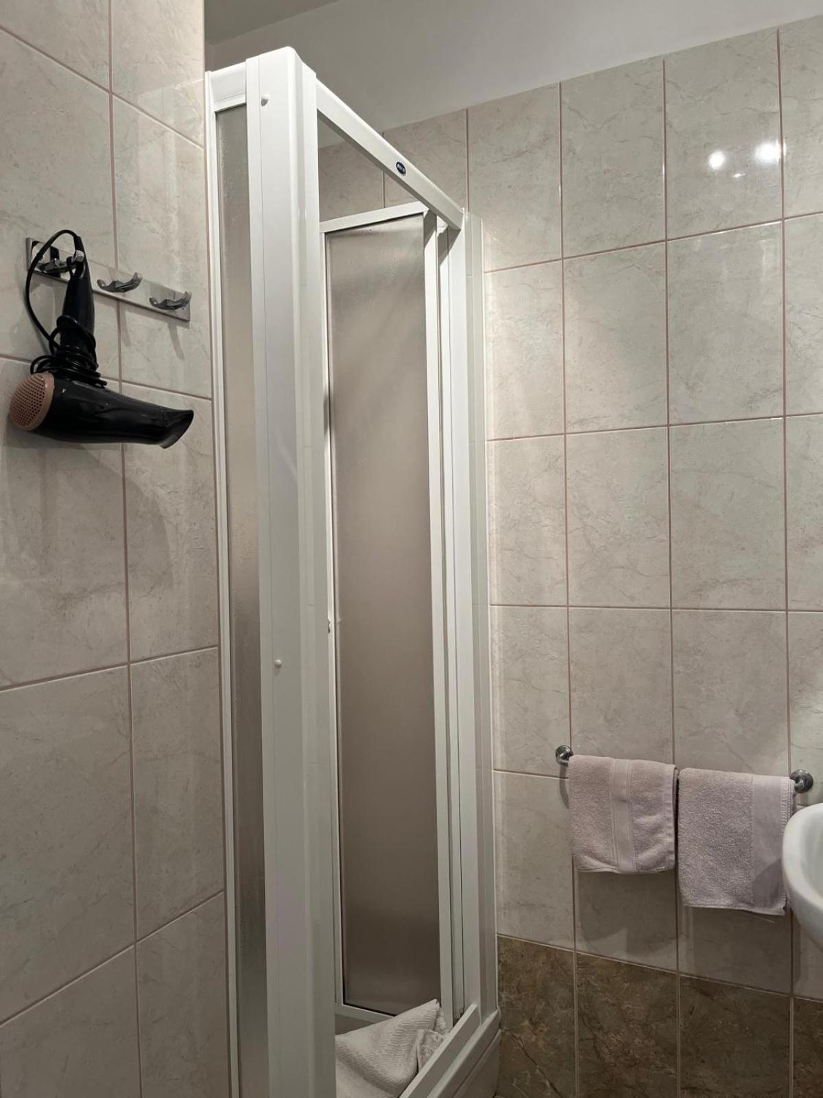 Room Novakovic Biograd Na Moru Esterno foto