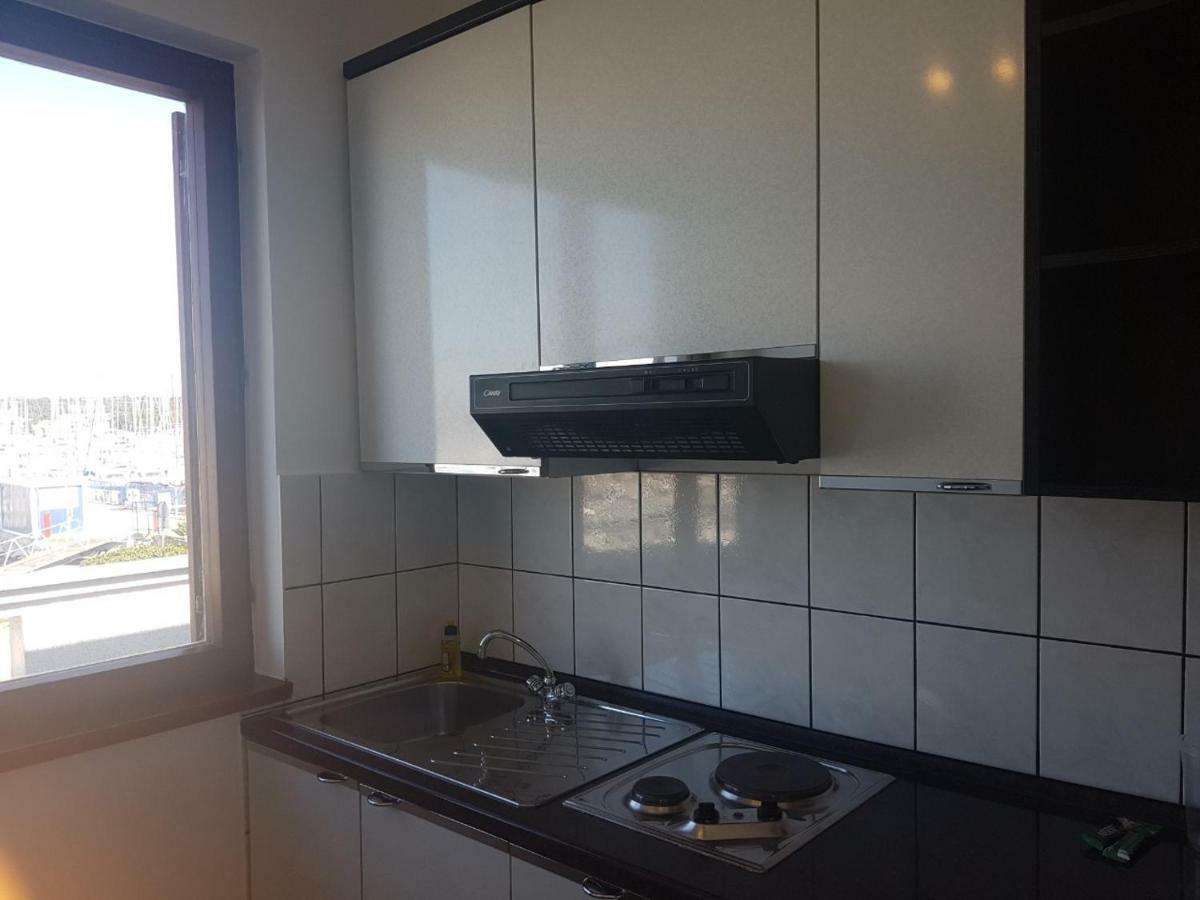 Room Novakovic Biograd Na Moru Esterno foto